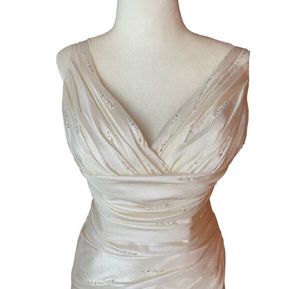 CASABLANCA BRIDAL Ivory Taffeta Wedding Bridal Gown Sequins Train Size 8 - Picture 6 of 8